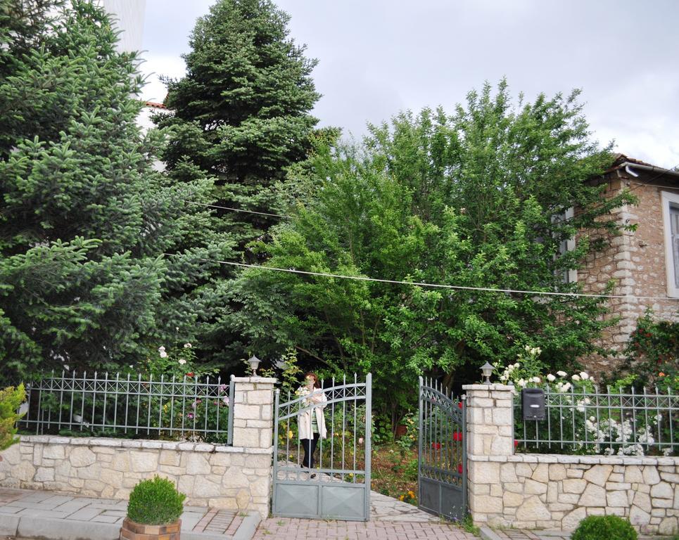 Papastavrou Apartments Kalavryta Esterno foto