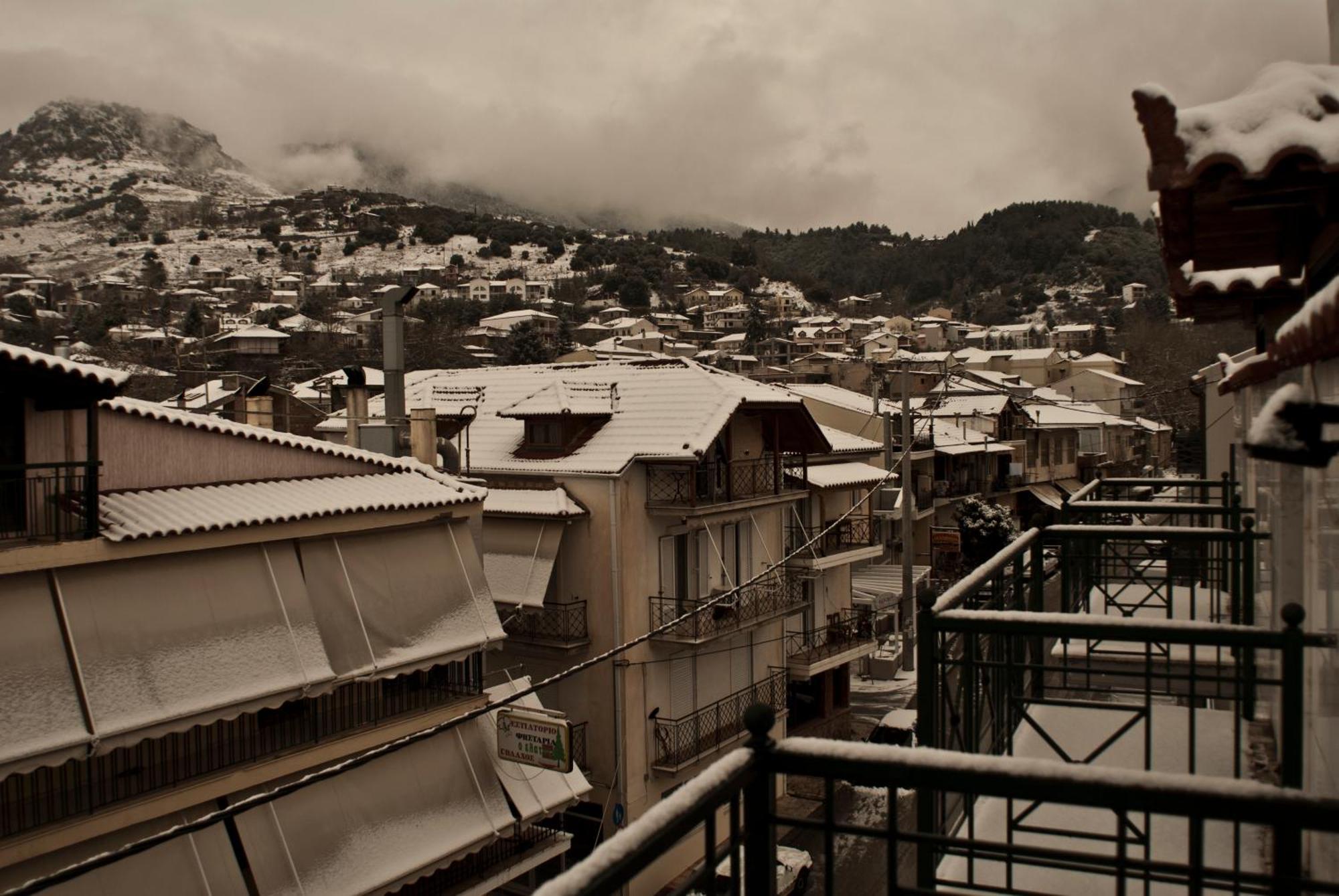 Papastavrou Apartments Kalavryta Esterno foto